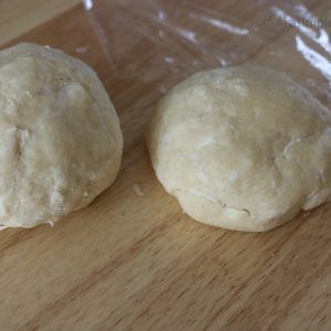 Easy-to-make-Pie-Crust-Recipe