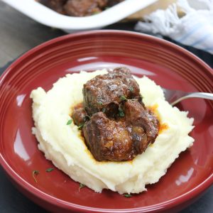 Braised-Beef-Ribs-in-Red-Wine-Sauce