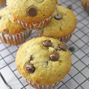 These-Banana-Chocolate-Chip-Muffins-are-light-fluffy-and-incredibly-moist.