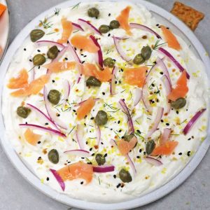 This-dip-is-a-wonderful-addition-to-any-party-or-get-together-because-it-is-not-only-delicious-but-also-sophisticated.
