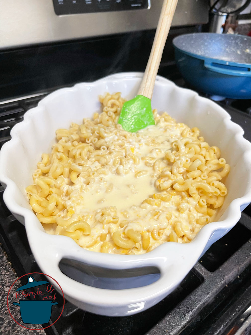 Once the pasta is done, drain it (Do not rinse.) Transfer it to a large baking dish. Add creamy cheesy sauce and stir to incorporate evenly. Once the pasta is done, drain it (Do not rinse.) Transfer it to a large baking dish. Add creamy cheesy sauce and stir to incorporate evenly.