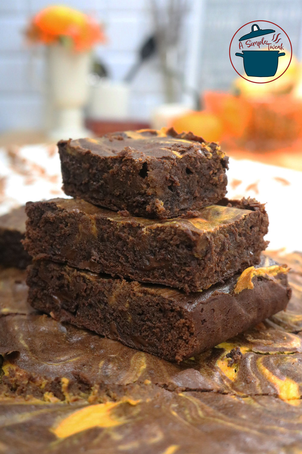 PUMPIN BROWNIES - THE ULTIMATE FALL DESSERT RECIPE!