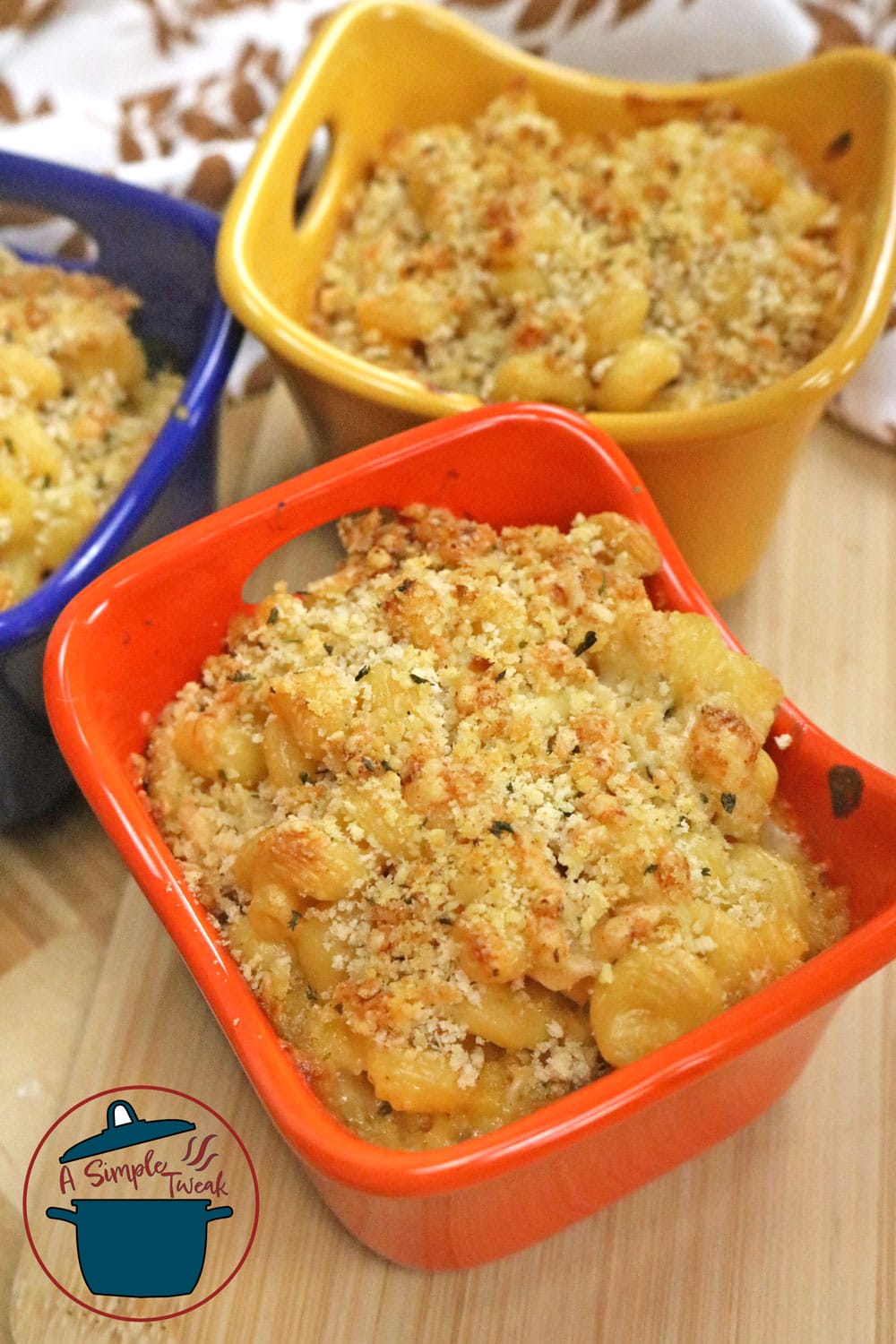 If you want to go an extra step, distribute the mac and cheese into individual baking dishes like these, add a combination of breadcrumbs and cheese, and bake at 400 degrees F for 10 minutes. Mac-and-Cheese-Recipe