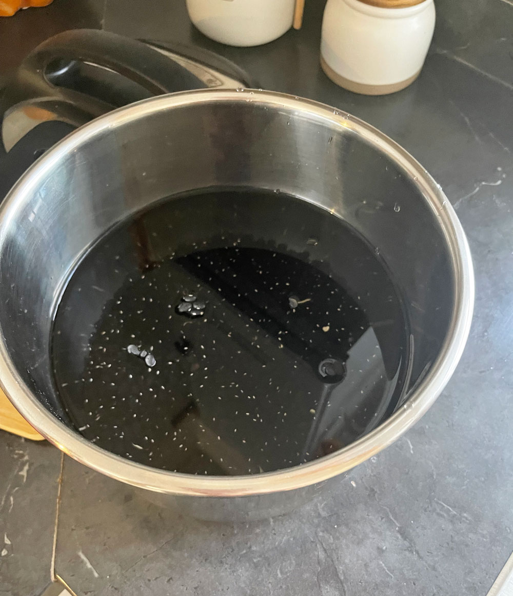 I have simple instructions on making them in the Instant Pot, down in the notes of the printable recipe card. _I-like-to-cook-the-beans-from-scratch,-giving-you-a-richer,-deeply-flavored-broth-to-add-to-the-rice.-