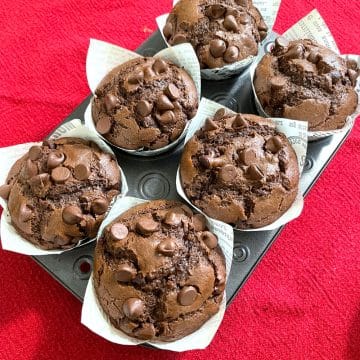 Easy-Double-Chcolate-Muffins